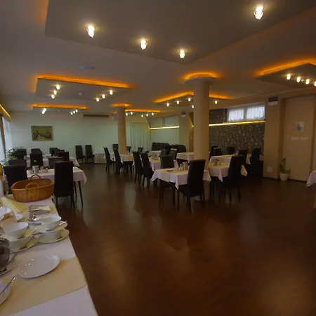 Vadaszkuert Superior Hotel 2*
