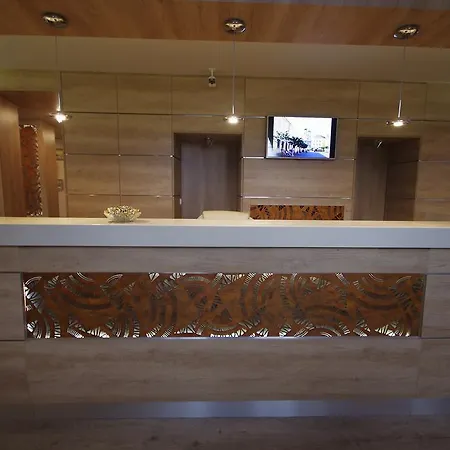 Hotel Vadaszkuert Superior 2*