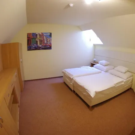 Vadaszkuert Superior Hotel 2*