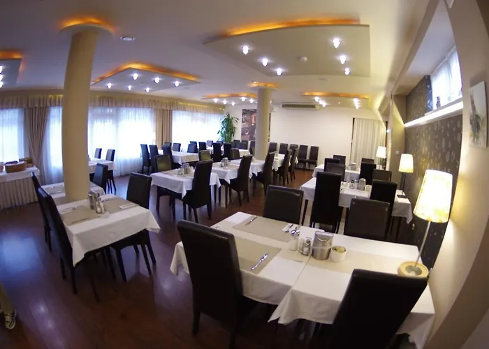 Vadaszkuert Superior 2*